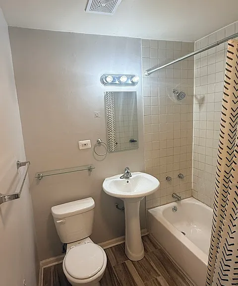 7006 S Cregier Ave #1A — Photo 14