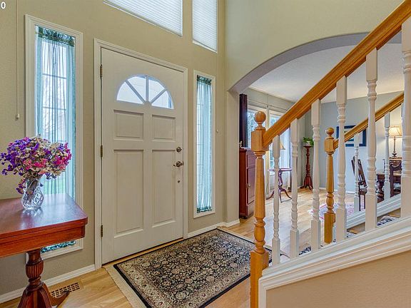4th image of 13003 SE Pennywood Ct