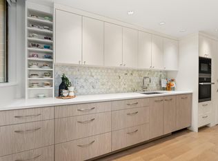 3905 Springtree Dr #102, Vancouver, BC V6L3E2