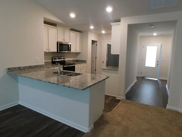 228 Sundew Rd — Photo 10
