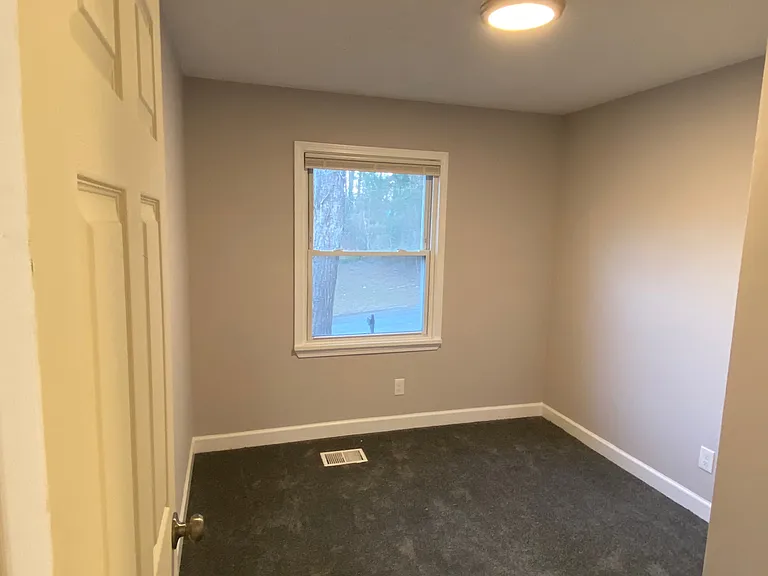 934 Fairburn Rd NW — Photo 9