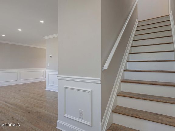 4th image of 65 Glenn Drive