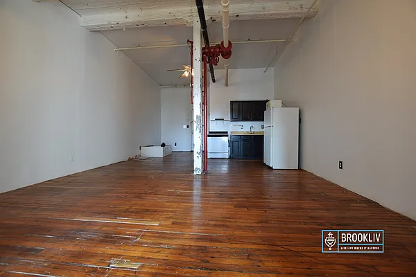 Rented by null | media 59