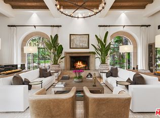 23111 Mariposa De Oro St, Malibu, CA 90265