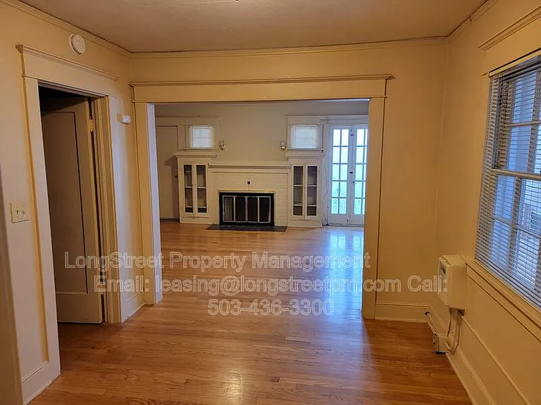 205 NW Kings Blvd #3 — Photo 4