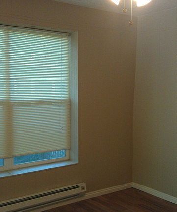 5th image of 414 E Van Ness Pl