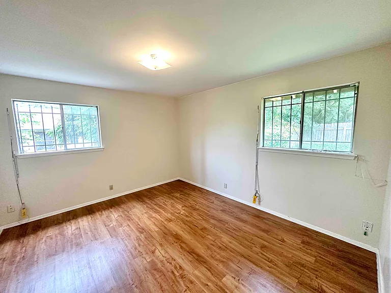 8109 Georgian Dr #A — Photo 6