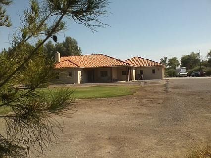 4th image of 1700 E Vista Dr