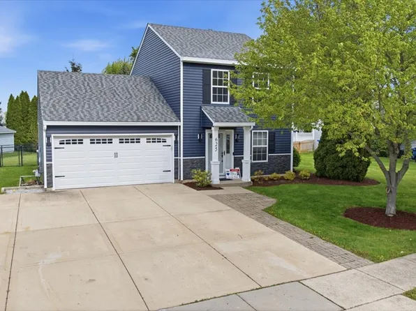 625 Fairview Ln, South Elgin, IL 60177