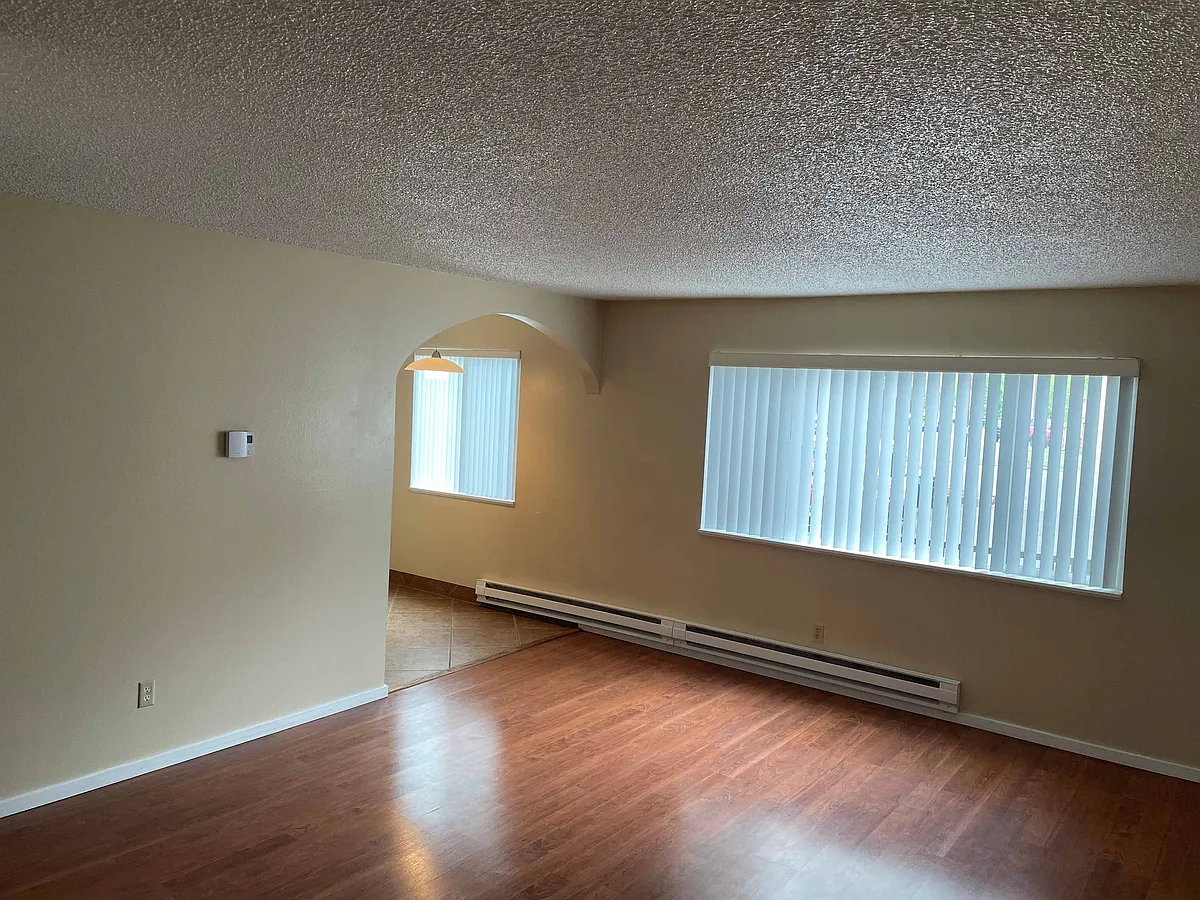 Building Photo - 8130 N Willamette Blvd #9
