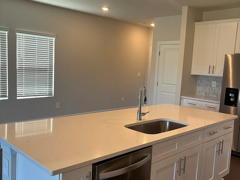 1754 Braemar Village Dr — Photo 2