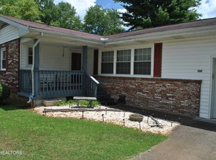 2024 Radiance Dr, Knoxville, TN 37912