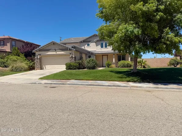 6727 Miramar Ln, Palmdale, CA 93551