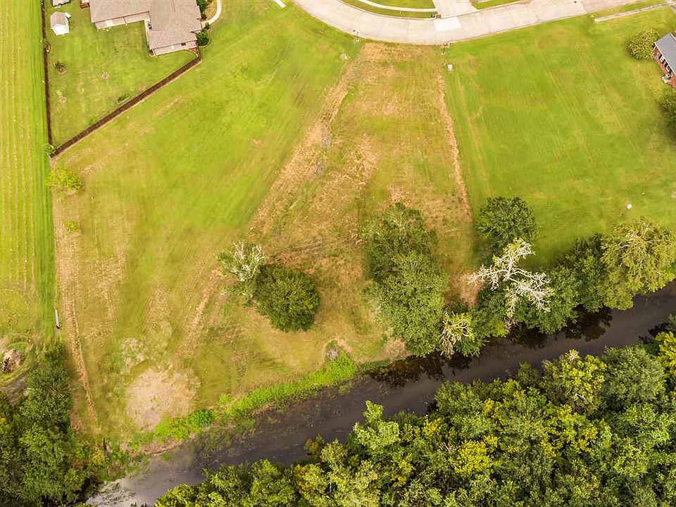 2nd image of 3229 Mathilde Marie Dr