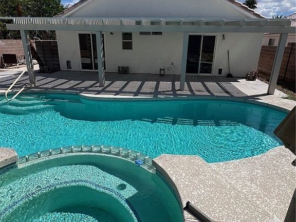 3rd image of 5112 Brookmere Dr