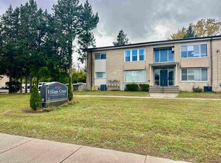 25665 Lahser Rd, Southfield, MI 48033