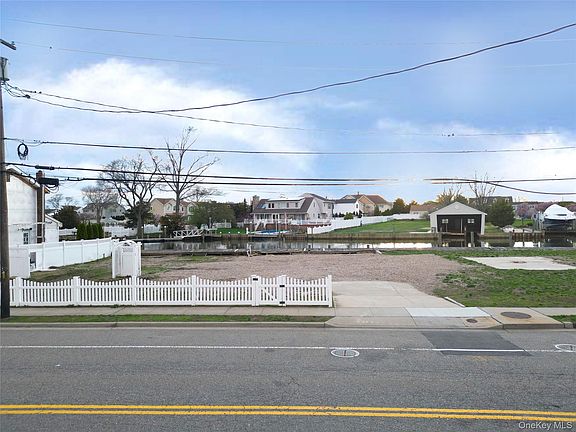 4th image of 62 Alhambra Road