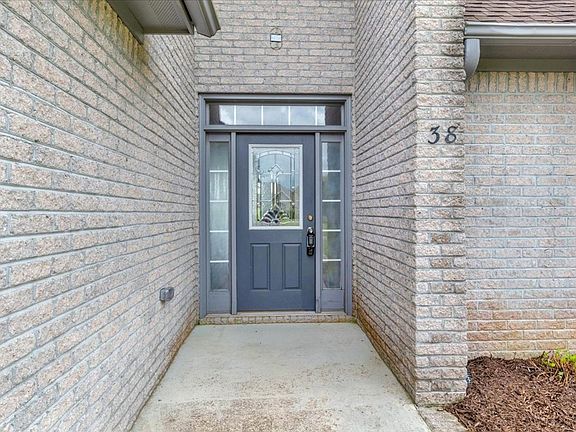4th image of 38 Castle Bay Dr