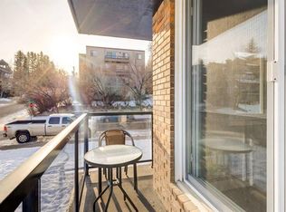 1230 E Cameron Ave SW #11, Calgary, AB T2T0K9