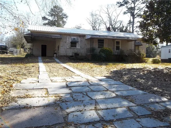 109 Meadowbrook Dr, Iva, SC 29655