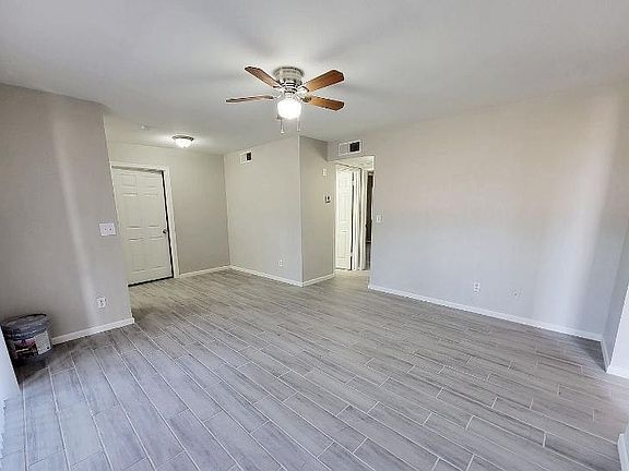 2nd image of 2866 N Palmer St #A