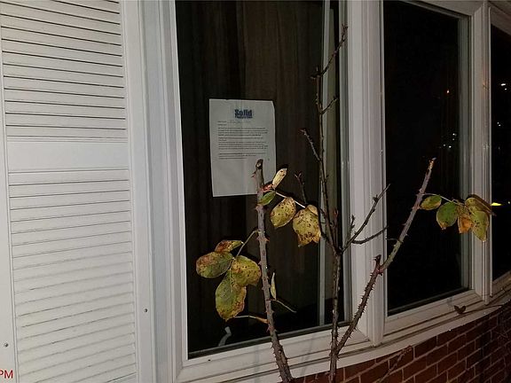 4th image of 305 S 8th St