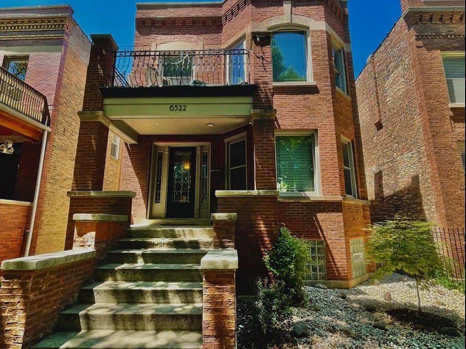 1st image of 6522 N Greenview Ave #1