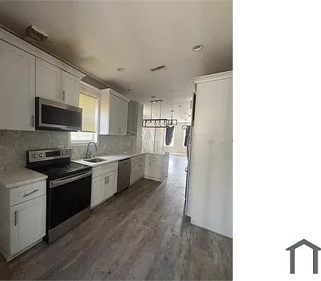 3 bed, 1100 sqft, $1,900 — Photo 3