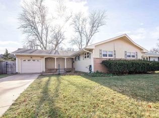 1004 E Claflin Ave, Salina, KS 67401