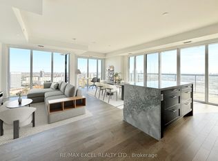 30 Inn On The Park Dr #3409, Toronto, ON M3C 0P7