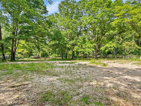 2nd image of 644/598 Lee Road 15