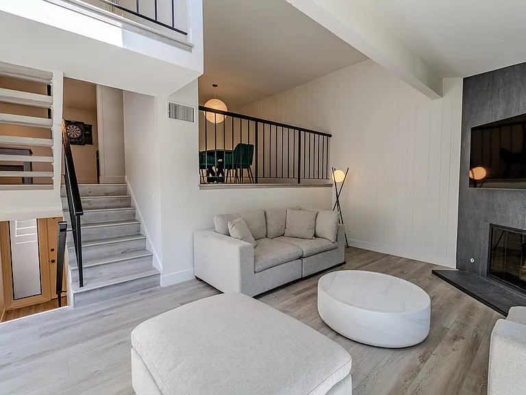 1178 Westlake Blvd #E — Photo 4