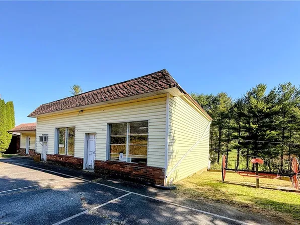 1586 NC Highway 88 W., West Jefferson, NC 28694