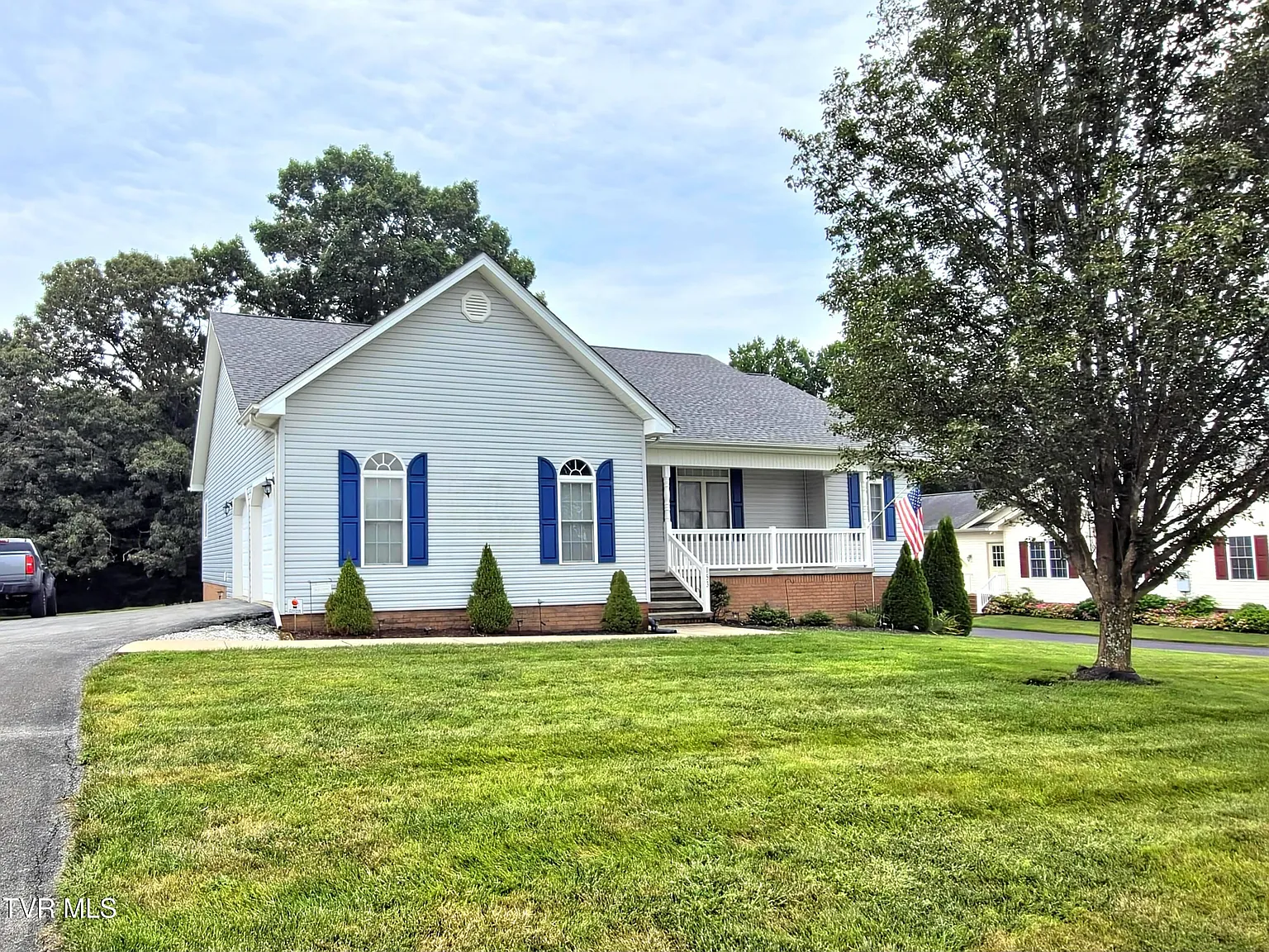 3 bed, 2638 sqft, $2,800 — Photo 1