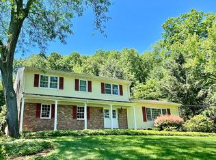299 Pascack Rd, Hillsdale, NJ 07642