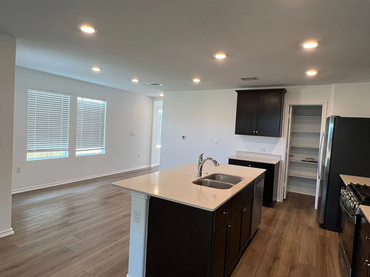7221 Spotted Leaf Way Del Valle, TX 78617 — Photo 4