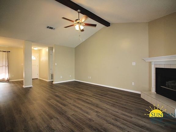 5th image of 4461 Parkwood Sq