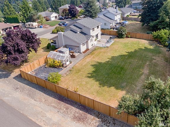 3rd image of 11804 123rd Avenue Ct E