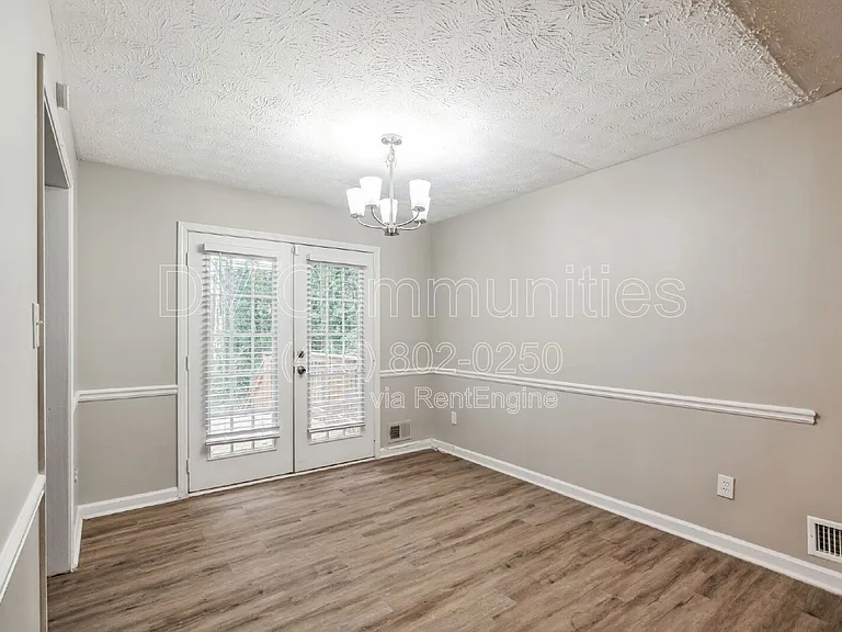 1605 Sugar Plum Dr SW — Photo 10