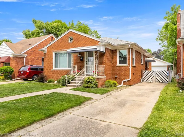 8276 Riverview St, Dearborn Heights, MI 48127
