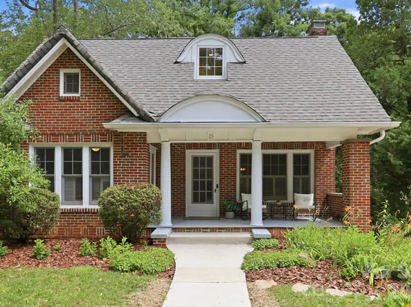 23 Warwick Pl, Asheville, NC 28804