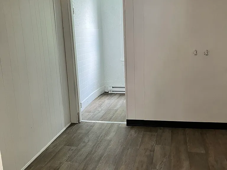 28 Woessner Ave — Photo 10