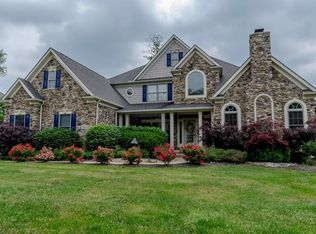 7601 Royal Portrush Dr, Solon, OH 44139