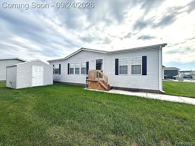 1st image of 3363 Summer St #131