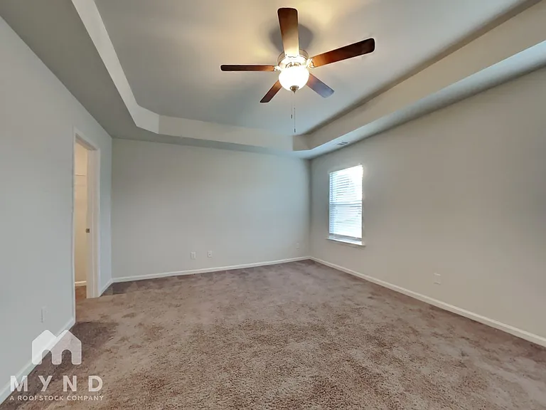 Dasher Pointe — Photo 15