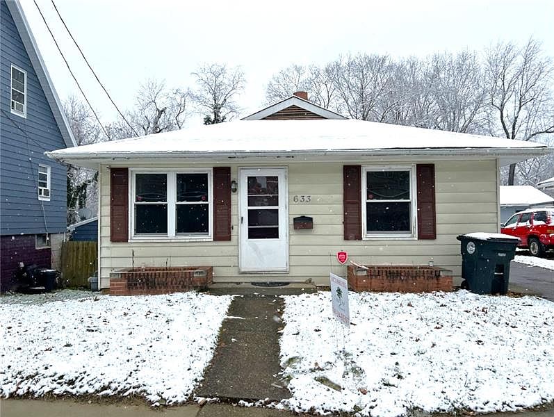 1st image of 633 Jeanette Ave