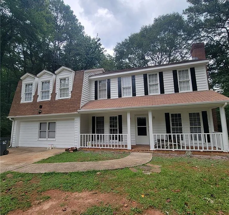 2278 Valley Dr