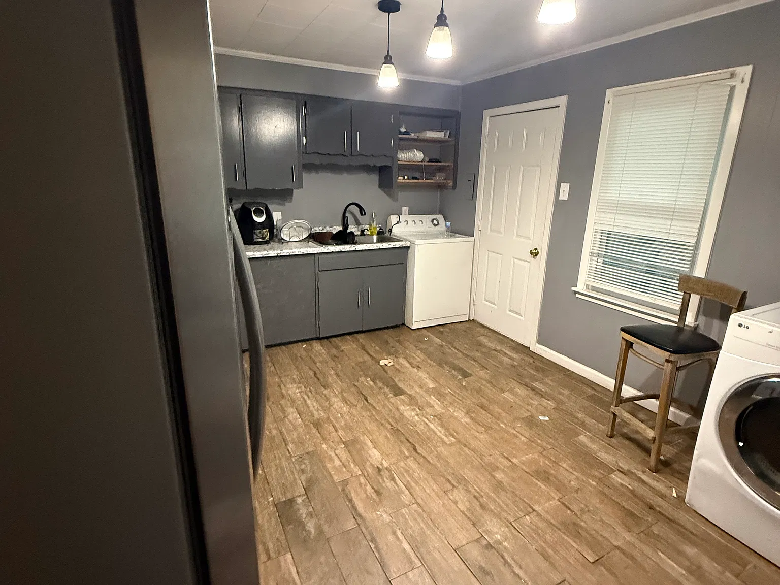 2 bed, 834 sqft, $950 — Photo 4