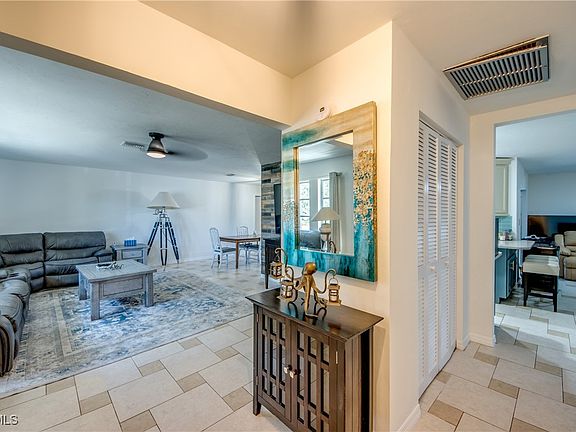 4th image of 5344 Malibu Ct