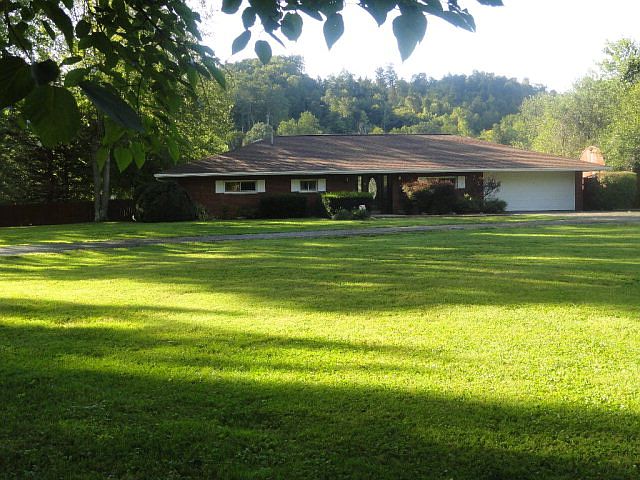 1st image of 495 Ziegler Ln